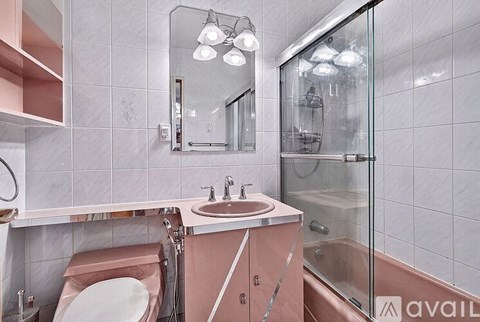2475 E 11Th St 2 Beds Apartment for Rent