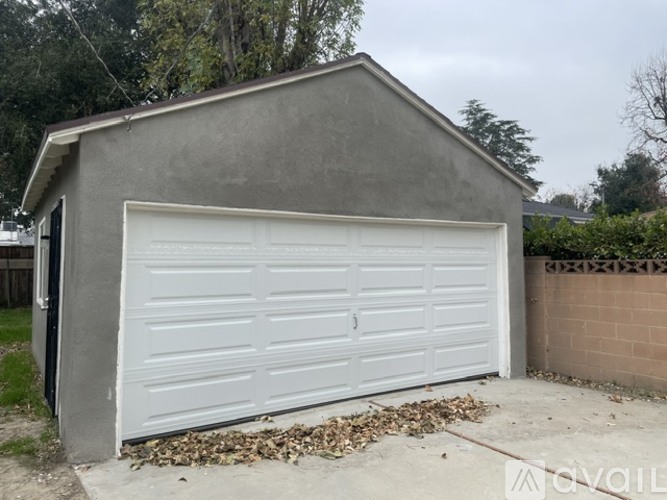17221 Kittridge St 3 Beds Single Family Home for Rent - Photo gallery 3