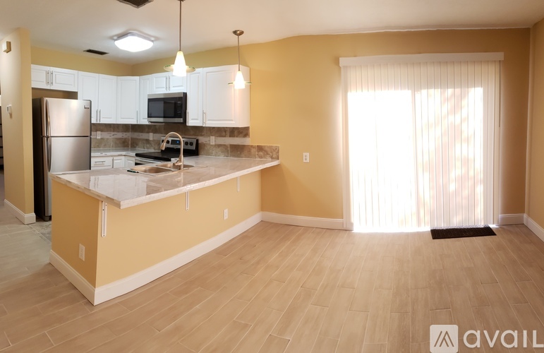 2348 Mystic Dr 3 Beds Single Family Home for Rent - Photo gallery 2