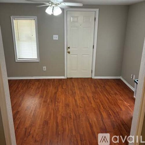 2151 S Washington Ave 1 Apartment for Rent