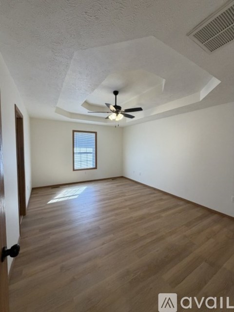 3968 W Beechwood St 3 Beds Apartment for Rent