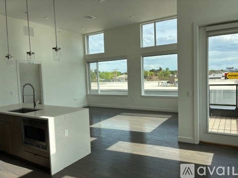 1616 South Broadway 2 Beds Apartment for Rent