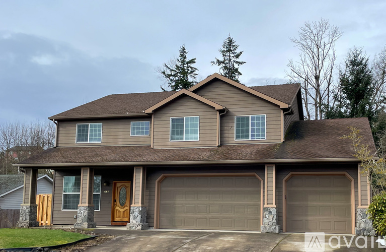 645 Mule Deer Street Northwest 5 Beds Single Family Home for Rent - Photo gallery 1