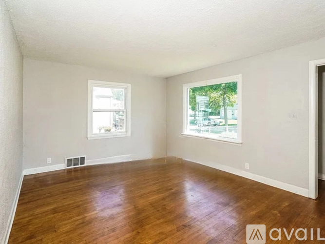 4369 N 54th St 2 Beds Single Family Home for Rent - Photo gallery 4