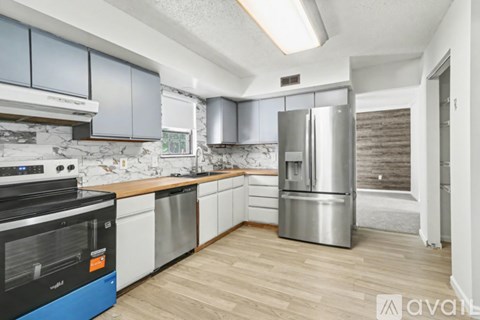 738 Fox Chase Cir 4 Beds Apartment for Rent