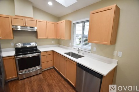 5124 61St Dr NE 4 Beds Apartment for Rent