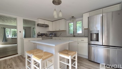 115 Burnt Mill Rd 2 Beds Apartment for Rent