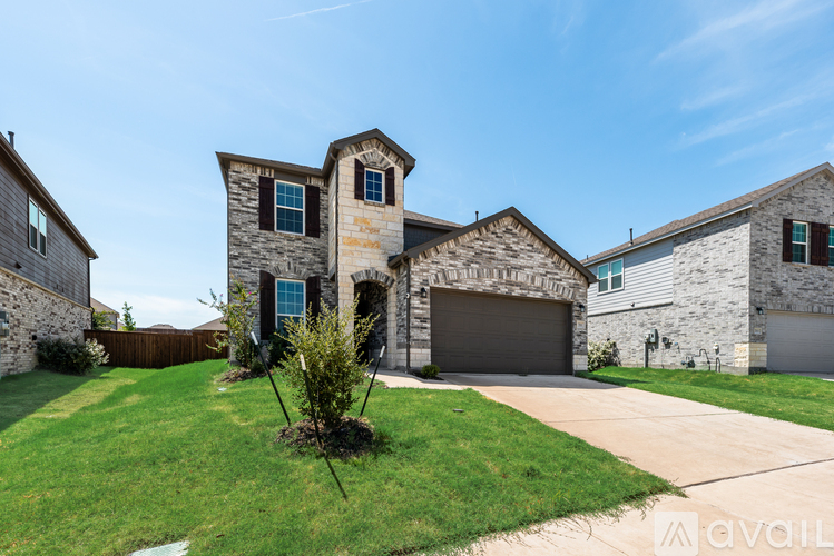 711 Puma St 4 Beds Single Family Home for Rent - Photo gallery 2