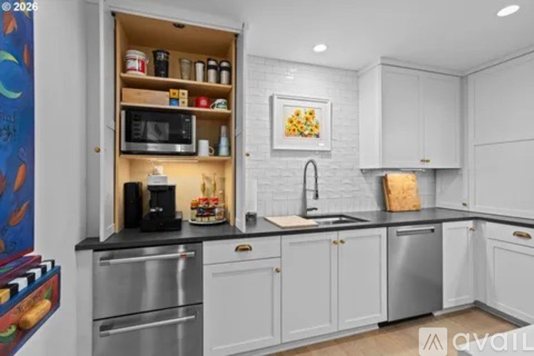 16250 Pacific Highway 2 Beds Condo for Rent - Photo gallery 4