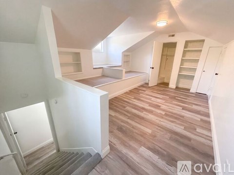 6151 Parkoaks Dr 3 Beds Apartment for Rent