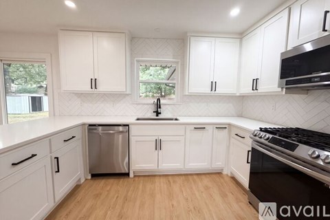 1516 Cherokee St 4 Beds Apartment for Rent