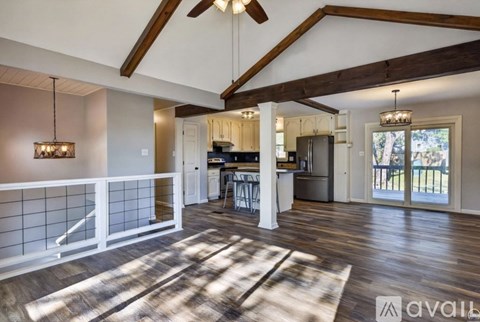 1002 SW Ashworth Road 4 Beds Apartment for Rent
