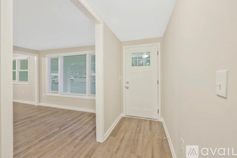 239 Mccoin Dr 3 Beds Apartment for Rent