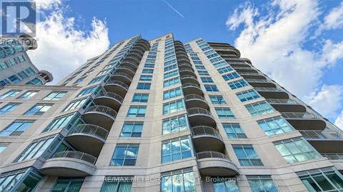 816 - 2111 LAKE SHORE BOULEVARD W 2 Beds Apartment for Rent