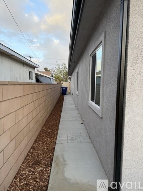 6631 Western Avenue 3 Beds Apartment for Rent