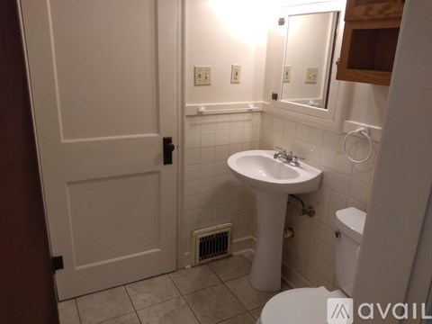 2830 SE Ohio Ave 2 Beds Apartment for Rent