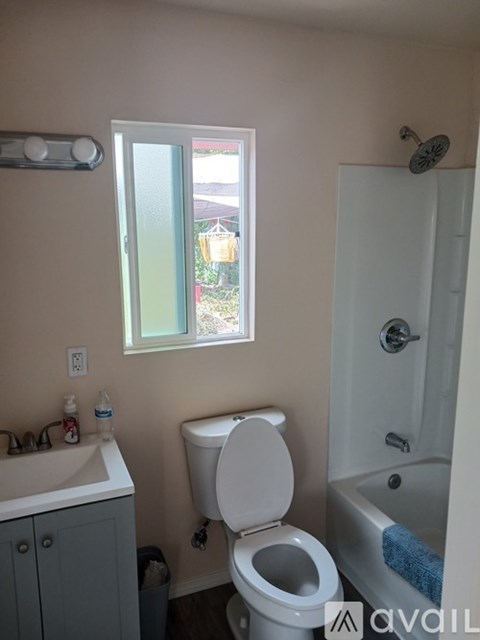 Washington Street Studio Apartment for Rent
