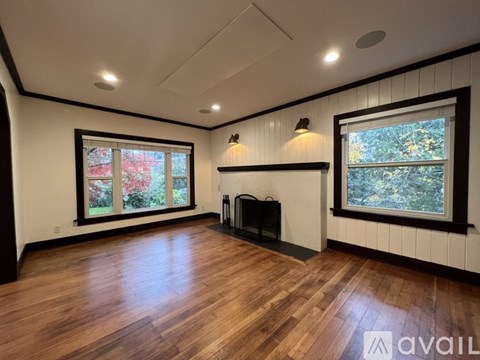 5114 S Creston St 2 Beds Apartment for Rent