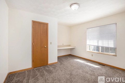 1413 Lafayette Ave 6 Beds Apartment for Rent