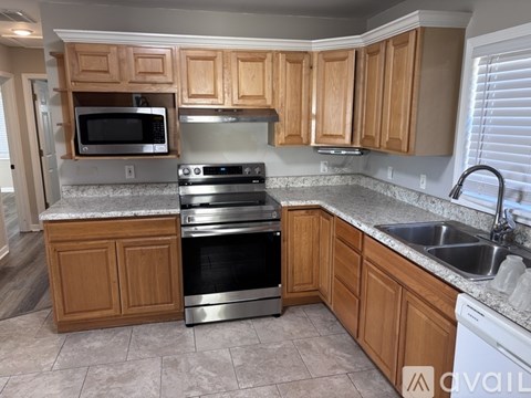 5 Richardson Dr 3 Beds Apartment for Rent