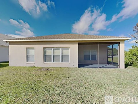 15 High Manor Drive 3 Beds Apartment for Rent