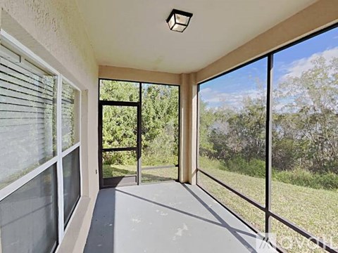 15 High Manor Drive 3 Beds Apartment for Rent