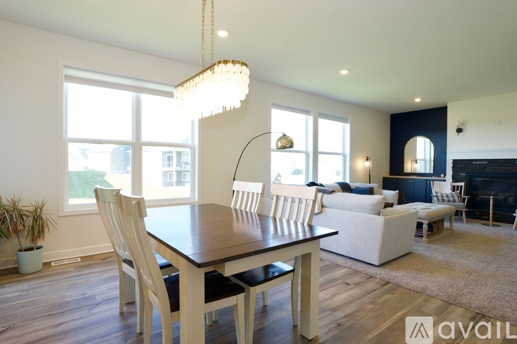 2080 Watermark Way 5 Beds Single Family Home for Rent - Photo gallery 3
