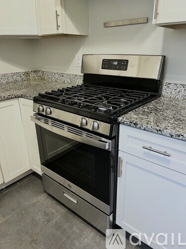1816 Donnalee Ave SE 2 Beds Apartment for Rent