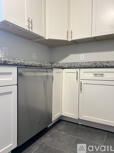 1816 Donnalee Ave SE 2 Beds Apartment for Rent