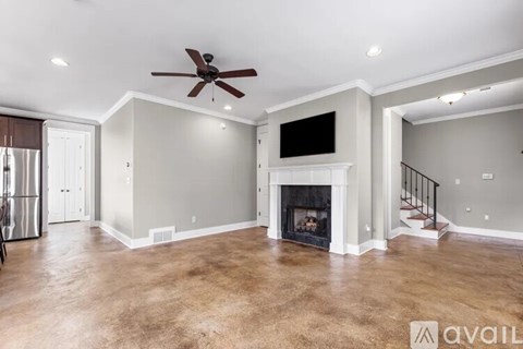 635 South Front Street 3 Beds Apartment for Rent