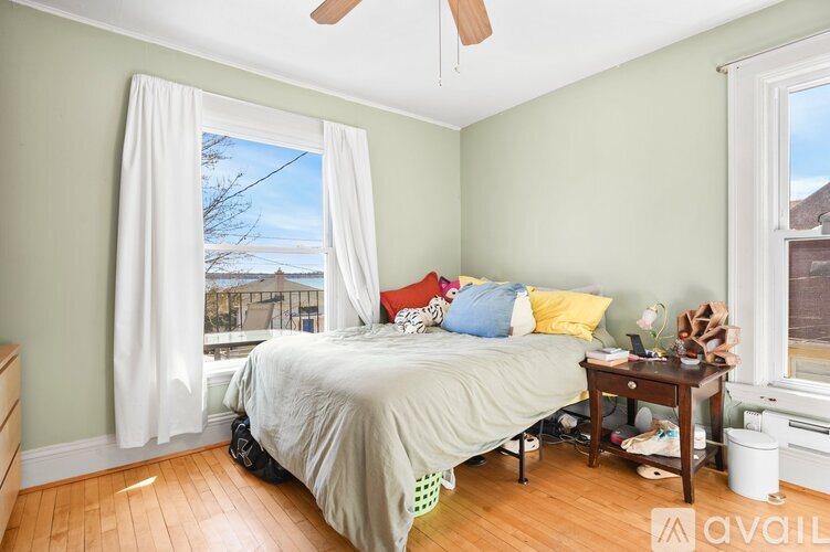 1338 Morrison Street 1 Apartment for Rent - Photo gallery 2