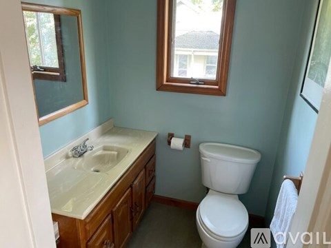 14 Swan Place 4 Beds Apartment for Rent