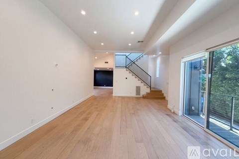 2419 Dallas St 4 Beds Apartment for Rent