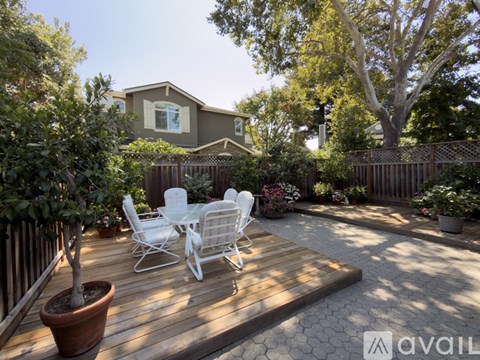 179 Easy Street 3 Beds Apartment for Rent