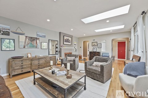 1440 South Monroe Street 4 Beds Apartment for Rent