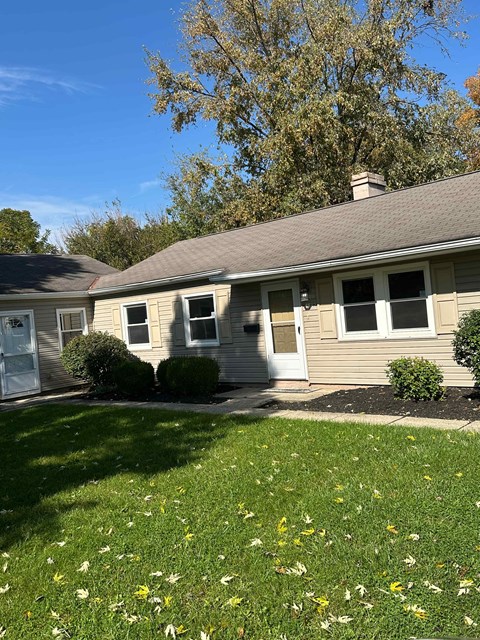 4732 Beacon Hill Road 3 Beds Apartment for Rent