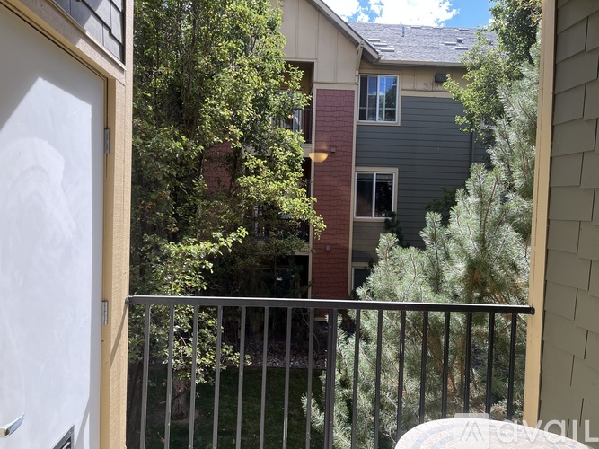 1450 Idlewild Dr 1 Condo for Rent - Photo gallery 5