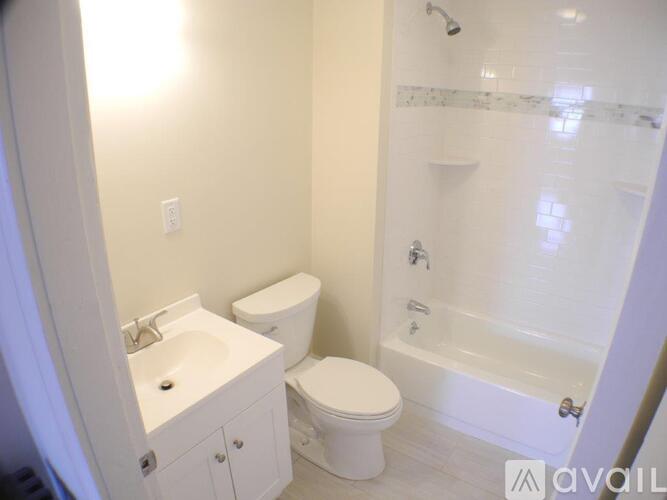 1627 Cranston Street 2 Beds Apartment for Rent - Photo gallery 4