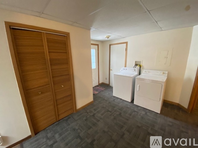 210 West Houghton Avenue 2 Beds Apartment for Rent - Photo gallery 4