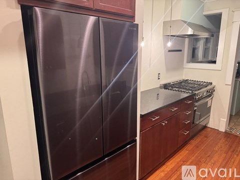 102 Coolidge Avenue 3 Beds Apartment for Rent