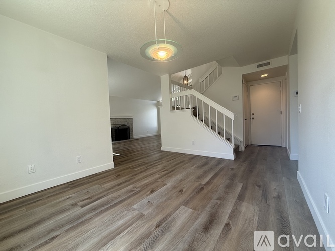 11 Antietam 3 Beds Single Family Home for Rent - Photo gallery 5