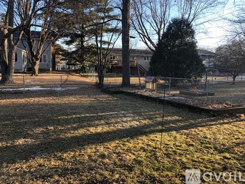 5101 Valley View Rd 5 Beds Apartment for Rent