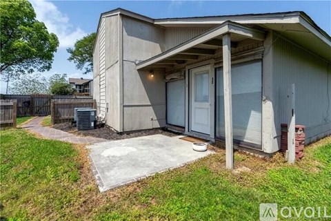 1847 Fox Run Drive 2 Beds Apartment for Rent
