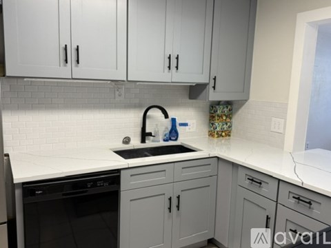 4325 79Th Way North 2 Beds Apartment for Rent