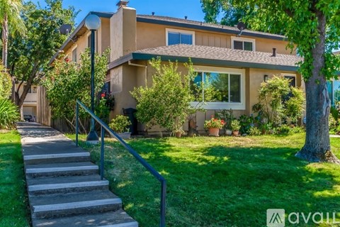 5728 Shadow Creek Drive 3 Beds Apartment for Rent