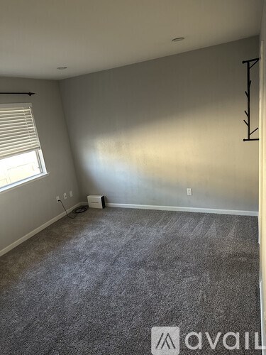 5728 Shadow Creek Drive 3 Beds Apartment for Rent