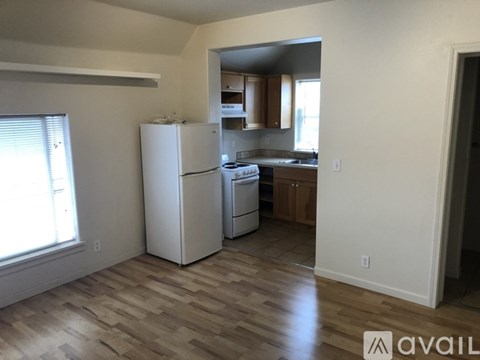 260 W 6Th Ave Studio Apartment for Rent