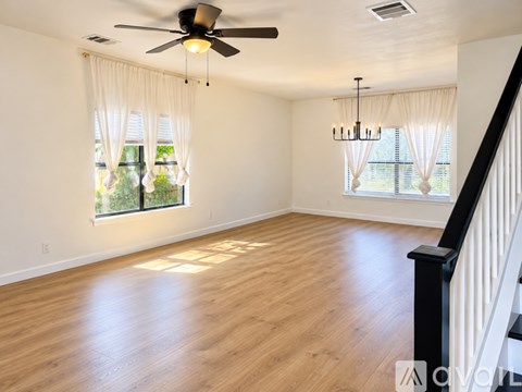 21611 Longwood 3 Beds Apartment for Rent