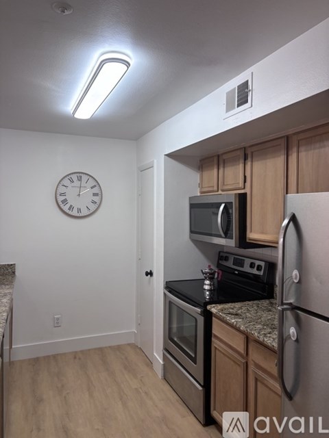 486 S Pin Oak Pl 2 Beds Apartment for Rent