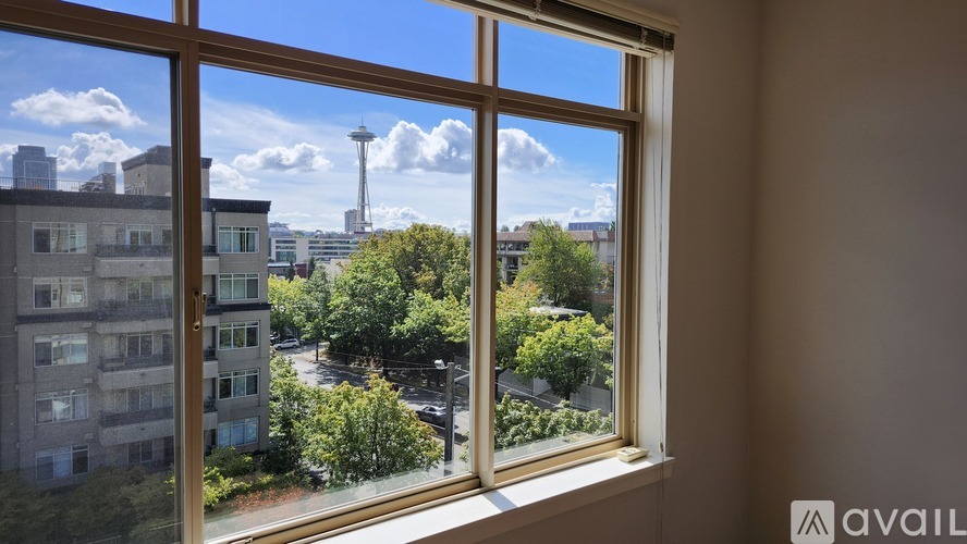 1000 Aurora Ave N 2 Beds Condo for Rent - Photo gallery 3